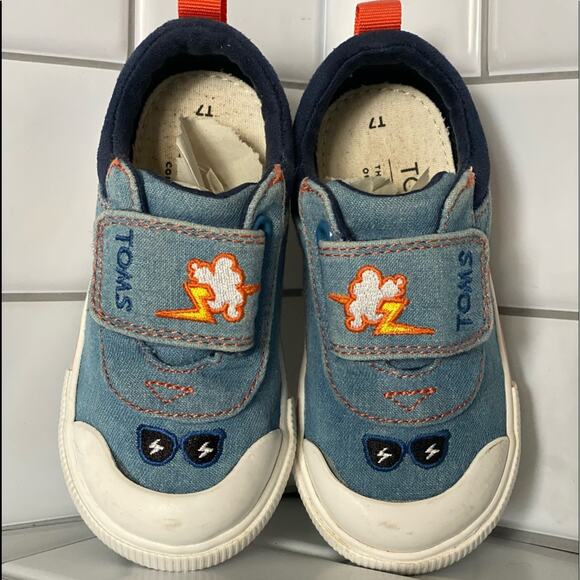 Boys Toms Sz 7 Denim Dark blue trim contrasts cloud lightening hooknloop shoes - Picture 1 of 8